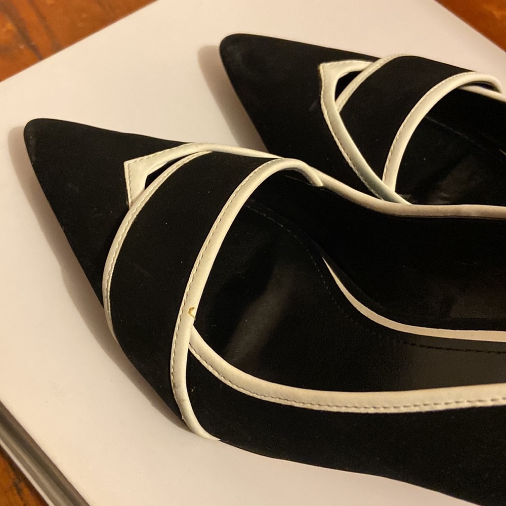 WHBM Classy Black White Hayden suede Heels 7.5 - Picture 8 of 12